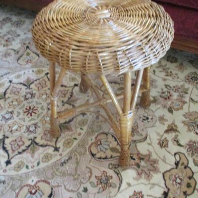 Approx 19" Wicker Stool