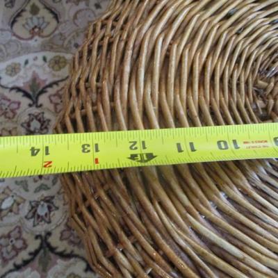 Approx 19" Wicker Stool