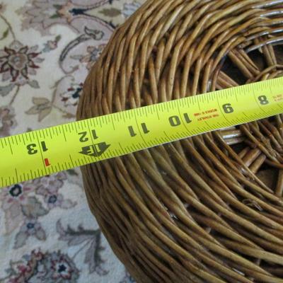 Approx 12 1/2" Tall 3 Legged Wicker Stool