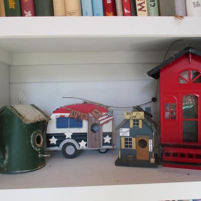 Retro Bird Houses