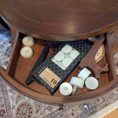 Scroll Design Round Table With 1 Drawer