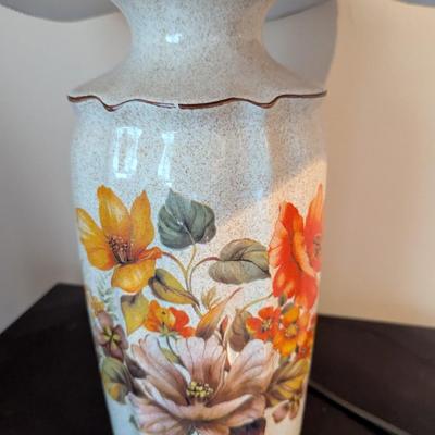 Vintage Floral Ceramic Table Lamp