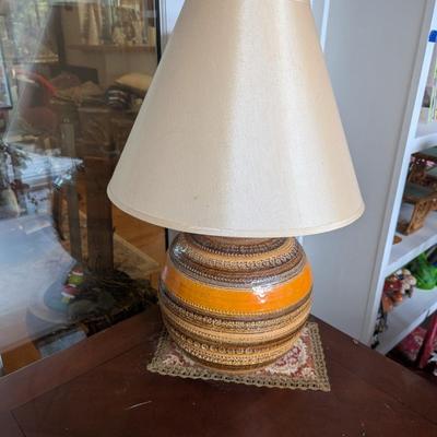 Decorative Pottery Table Lamp Felt On The Bottom
