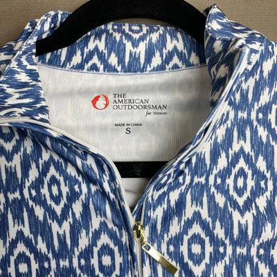 The American Outdoorsman for Woman Pullover Small