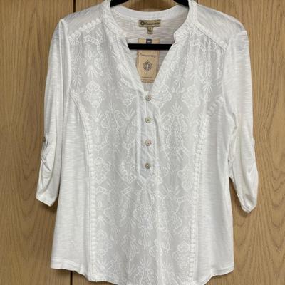 Democracy White Embroidered Top NEW!