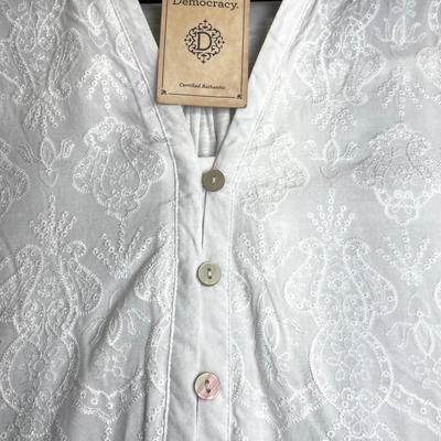Democracy White Embroidered Top NEW!