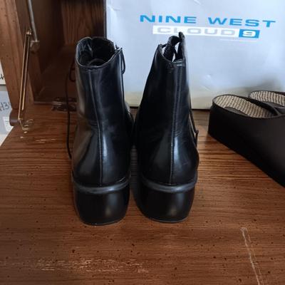 NINE WEST SHORT BOOTS (9.5) AND A PAIR OF MUSHROOM CLOGS (9.5)