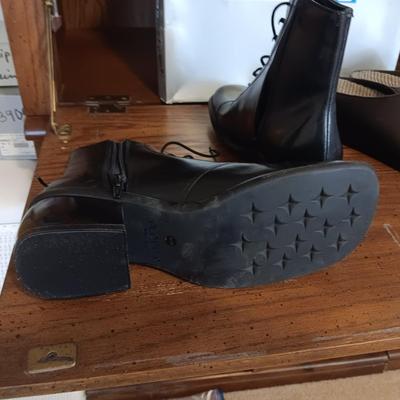 NINE WEST SHORT BOOTS (9.5) AND A PAIR OF MUSHROOM CLOGS (9.5)