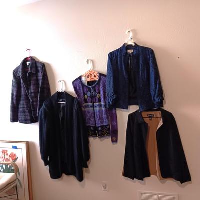 LADIES DRESS JACKETS AND SWEATERS SIZE L - XL