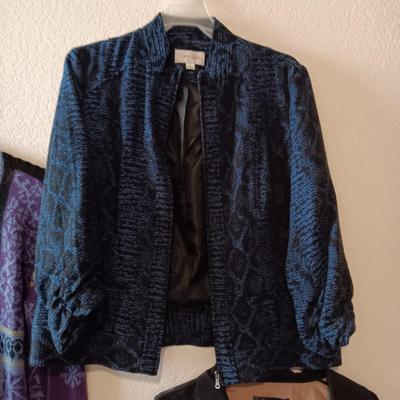 LADIES DRESS JACKETS AND SWEATERS SIZE L - XL