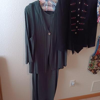 LADIES LEATHER JACKET, 2 PIECE DRESS/JACKET AND MORE SIZE L - XL