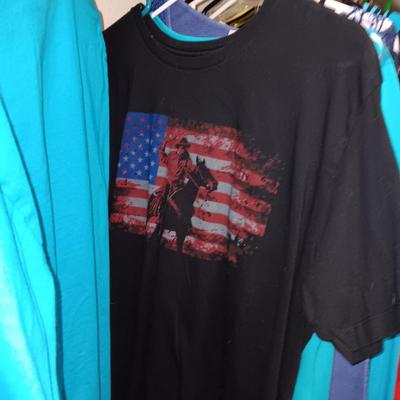 LADIES CASUAL TOPS AND SCARVES SIZE L- XL