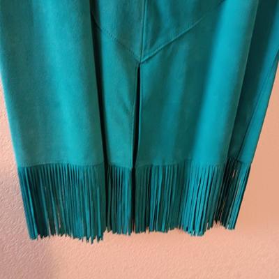 LADIES NEW SUEDE PIONEER WEAR 2 PIECE SKIRT AND JACKET SIZE 14
