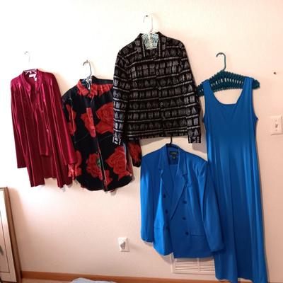 LADIES 3 PIECE DRESS/SLACKS AND JACKET BY RALPH LAUREN (14) AND MORE