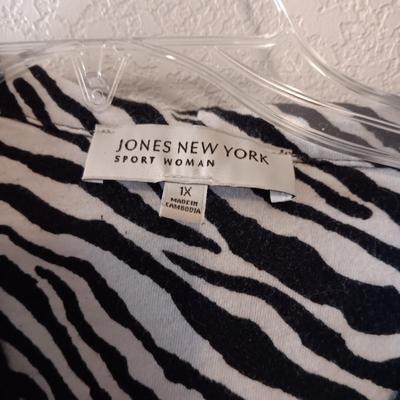 LADIES JACKETS AND SWEATER XL - 1X