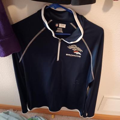 LADIES JACKETS AND SWEATER XL - 1X