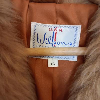 A BLAST FROM THE PAST - WILSON LEATHER LONG COAT WITH FAUX FUR COLLAR (16)