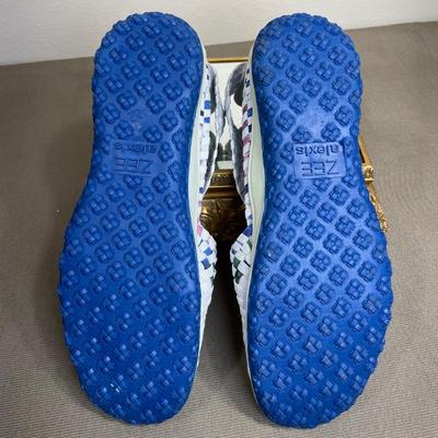 Zee Alexis Webbed Sandals NEW! 7