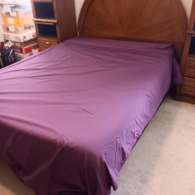 QUEEN SEALY EASE POWER ADJUSTABLE BED WITH CLEAN TEMPURPEDIC MATTRESS, LIGHTED BASSETT HEADBOARD AND WALL UNIT PLUS HANDMADE QUILT AND...