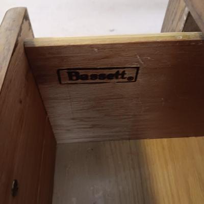 BASSETT 6 DRAWER CHEST WITH CABINET THAT HAS 2 SHELVES