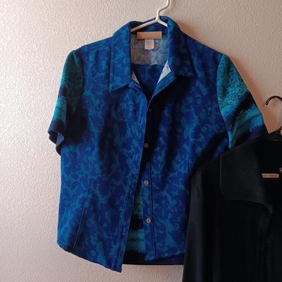 LADIES CLOTHES AND JACKETS SIZE XL