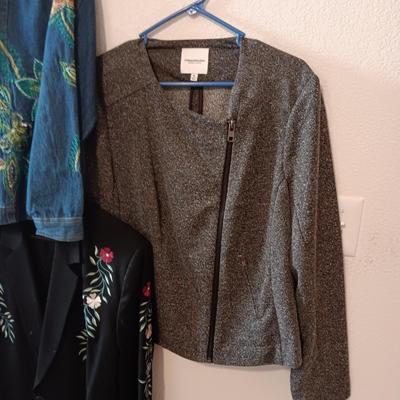 LADIES CLOTHES AND JACKETS SIZE XL