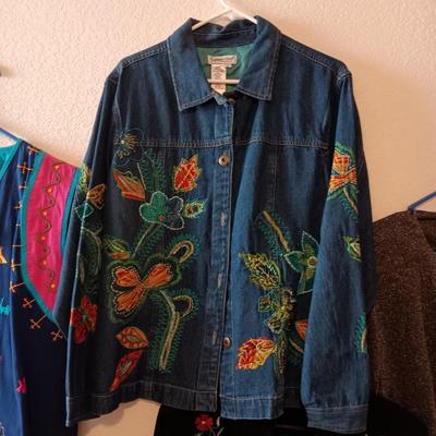 LADIES CLOTHES AND JACKETS SIZE XL