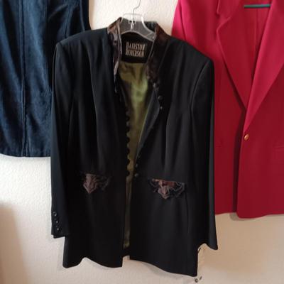 LADIES JACKETS AND VEST XL
