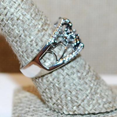 Size 8 BLACK SPIDER Ring with Bright Clear Stone Accents on a Hollowed Web Style Band (4,9g)