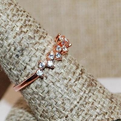 Size 8 ½ Marked .925 Small Round Set of 17 Staggered Stones on a ROSE GOLD Band (1.5g)