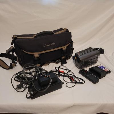 Sony Video Recorder and Bag (B1-EL)