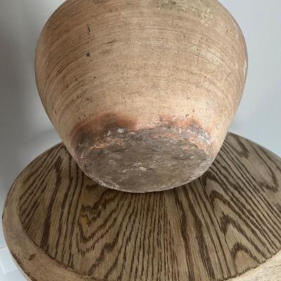 Eastern Han Dynasty Stoneware Vase, Chinese