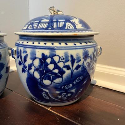 A Pair of Antique Chinese Blue and White Covered Jars