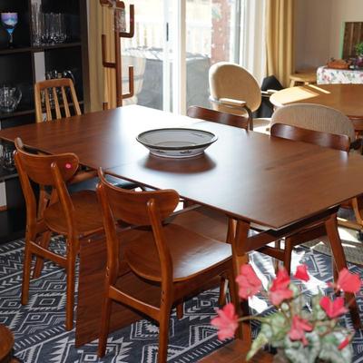 Sale Photo Thumbnail #3: Teak dining room table Purchased at West Elm S
 rectangle shape top. 
measurements:
Length: 72" 
Width: 38" 
Height: 30"
Leaf has a width of 20" 
four chairs with teak wood seats. 
Teak bench goes with 
the table has a locking extension mechanism to hold