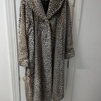 Romans Fur Coat Size Large