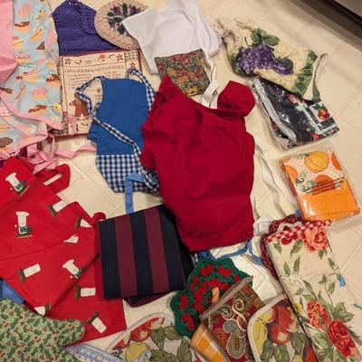 Variety Of Aprons & Oven Mitts