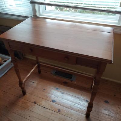 French Style Writing Desk (B2-BBL)