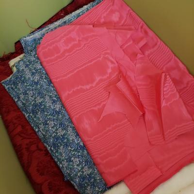 Large Fabric Lot (B2-BBL)