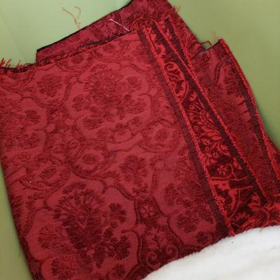 Large Fabric Lot (B2-BBL)