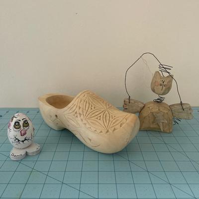 Wood pieces