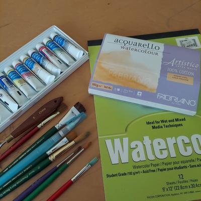 Watercolor Paint, Sketchbooks and More (B2-BBL)
