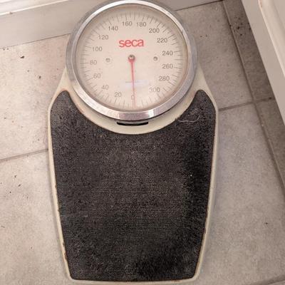 Vintage SECA Scale