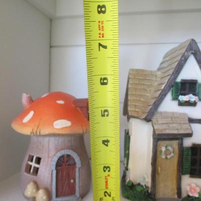 Light Up Garden Decorations Approx 7" Tall