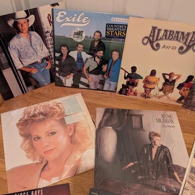 Assortment Of Records Various Artists Willie Nelson Reba Alabama Kenny Rogers