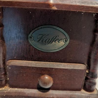 Antique Kaffee Coffee Grinder
