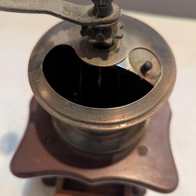 Antique Kaffee Coffee Grinder