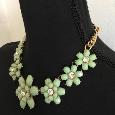 Beautiful Gold tone flower statement necklace