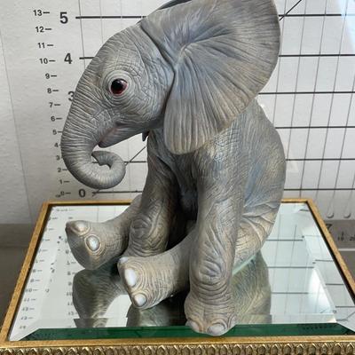 Lenox African Elephant Calf 1991