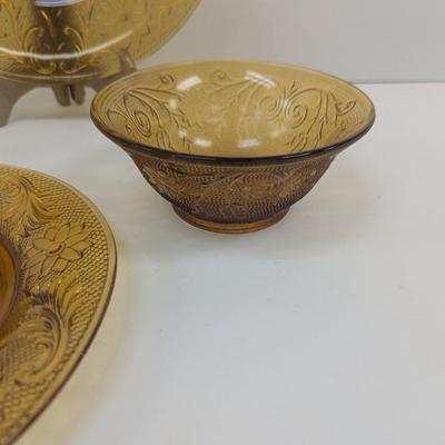 30 Pieces Of Tiara Exclusive Dinner Set #26