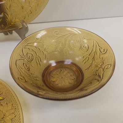 30 Pieces Of Tiara Exclusive Dinner Set #26